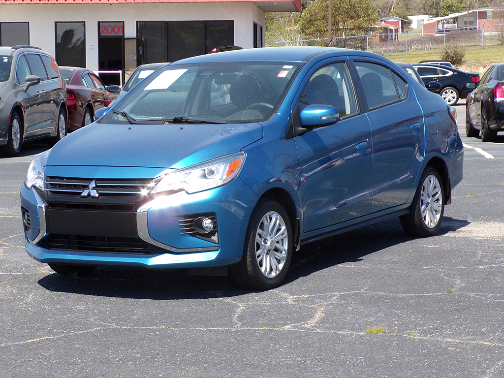 2024 Mitsubishi Mirage G4 SE's photo