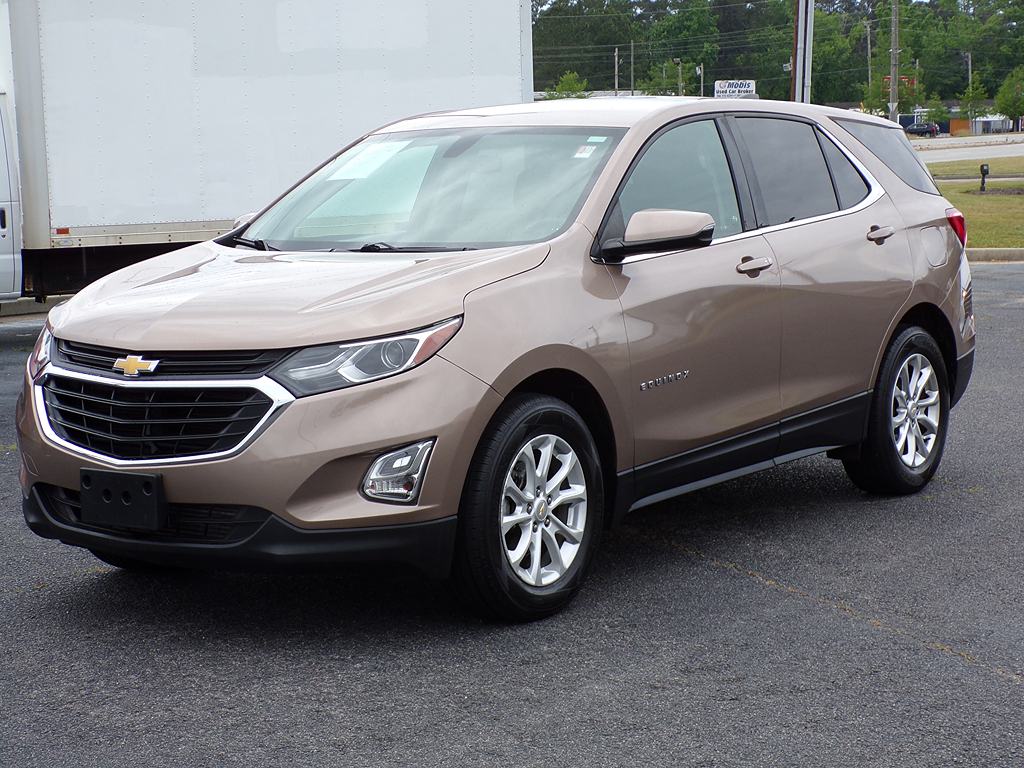 2018 Chevrolet Equinox LT's photo