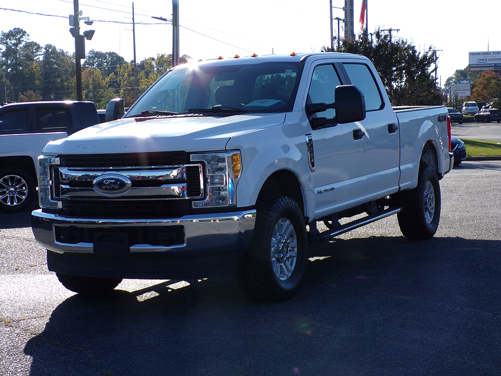2017 Ford F-250 Super Duty XL's photo