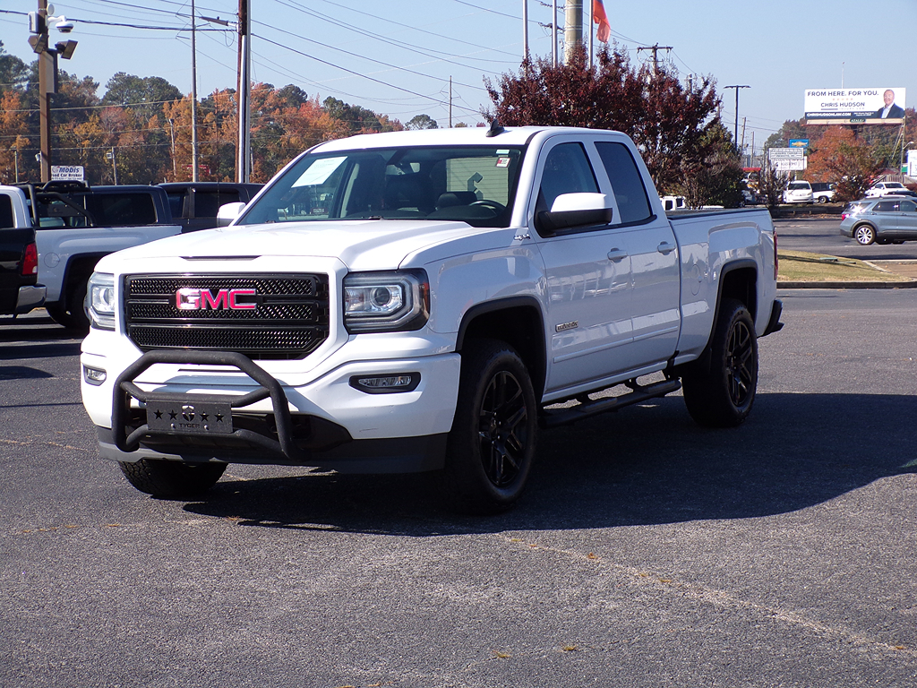 2018 GMC Sierra 1500 SLE's photo