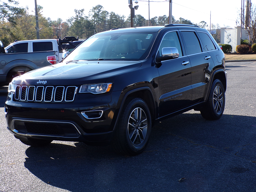 2020 Jeep Grand Cherokee Limited's photo