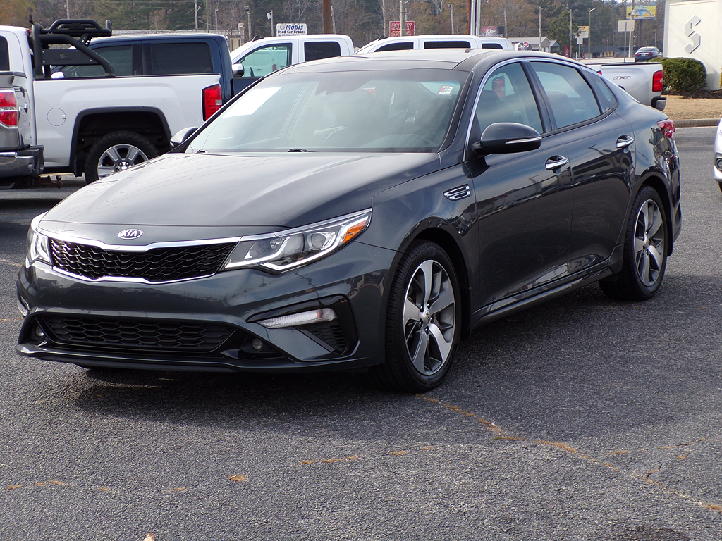 2020 Kia Optima S's photo