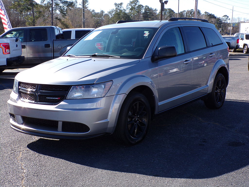 2020 Dodge Journey SE's photo