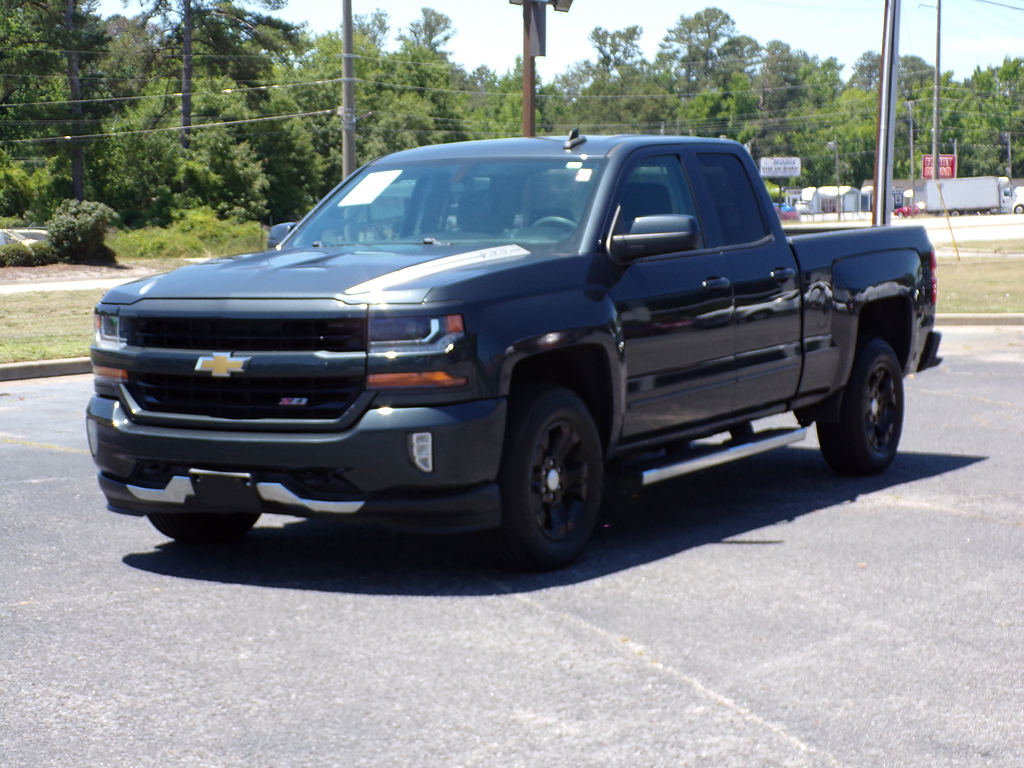 2019 Chevrolet Silverado 1500 LT Z71 4X4 Double Cab Std Box's photo