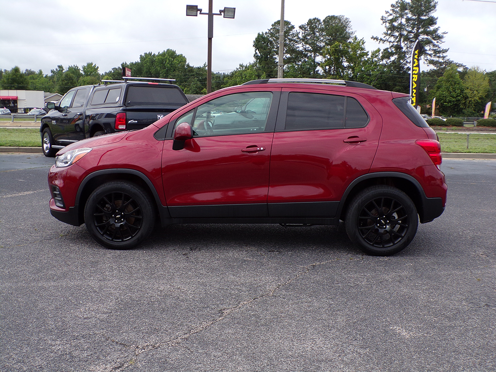 Additional photo of vehicle.