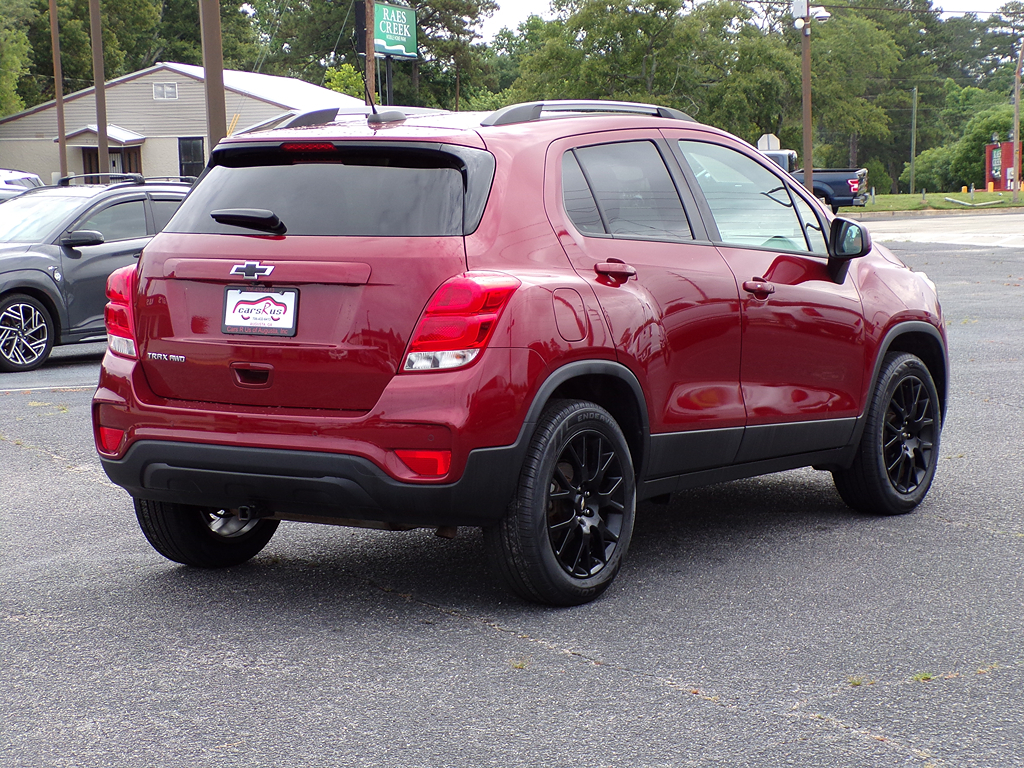Additional photo of vehicle.