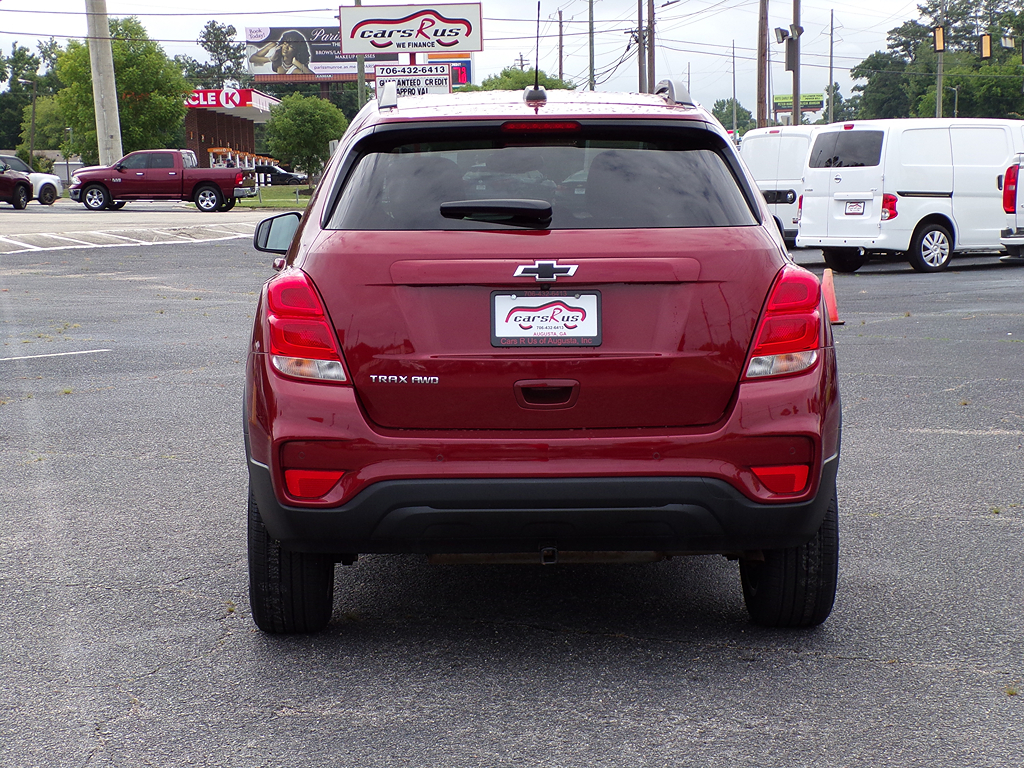 Additional photo of vehicle.