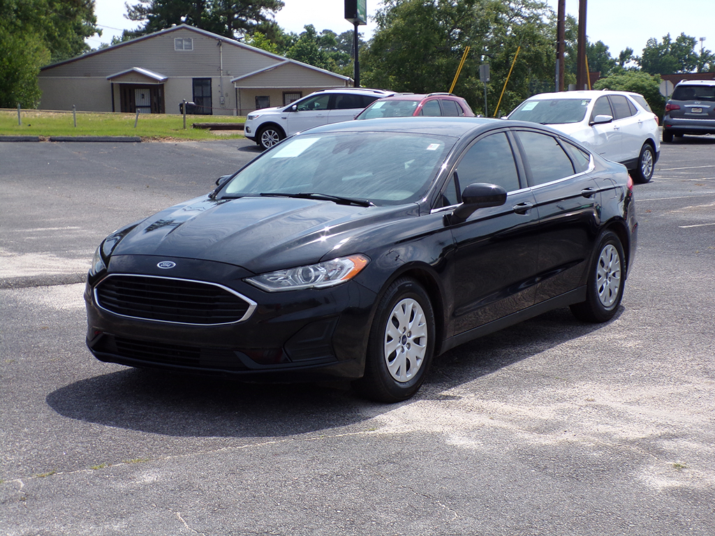 2020 Ford Fusion S FWD's photo