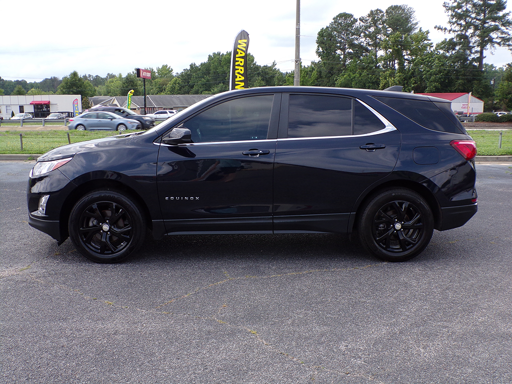 Additional photo of vehicle.