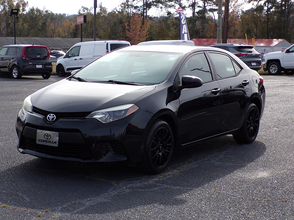 2015 Toyota Corolla L's photo