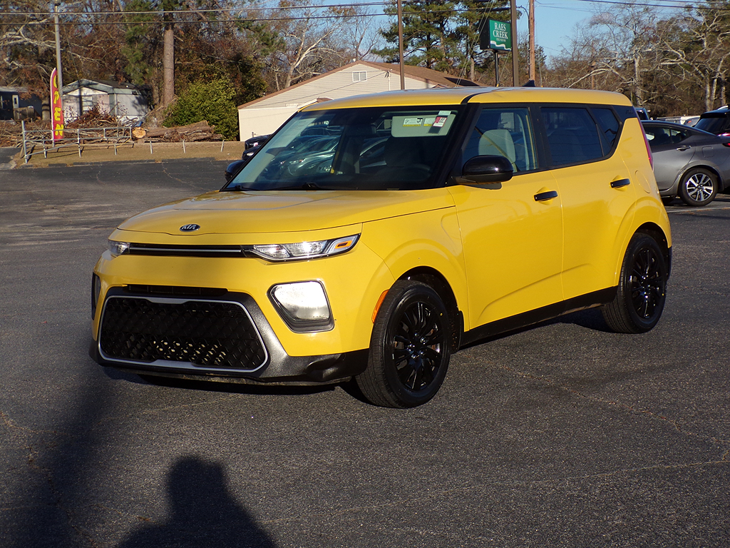 2020 Kia Soul LX's photo