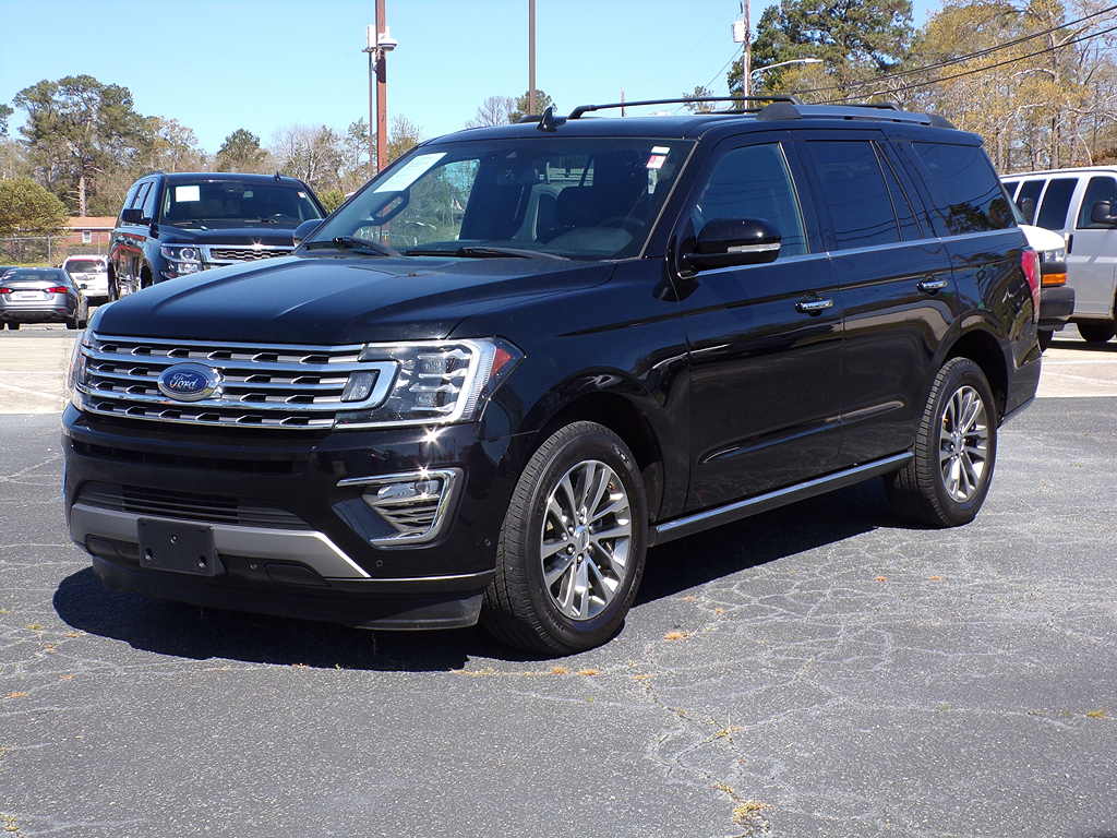 2018 Ford Expedition Limited's photo