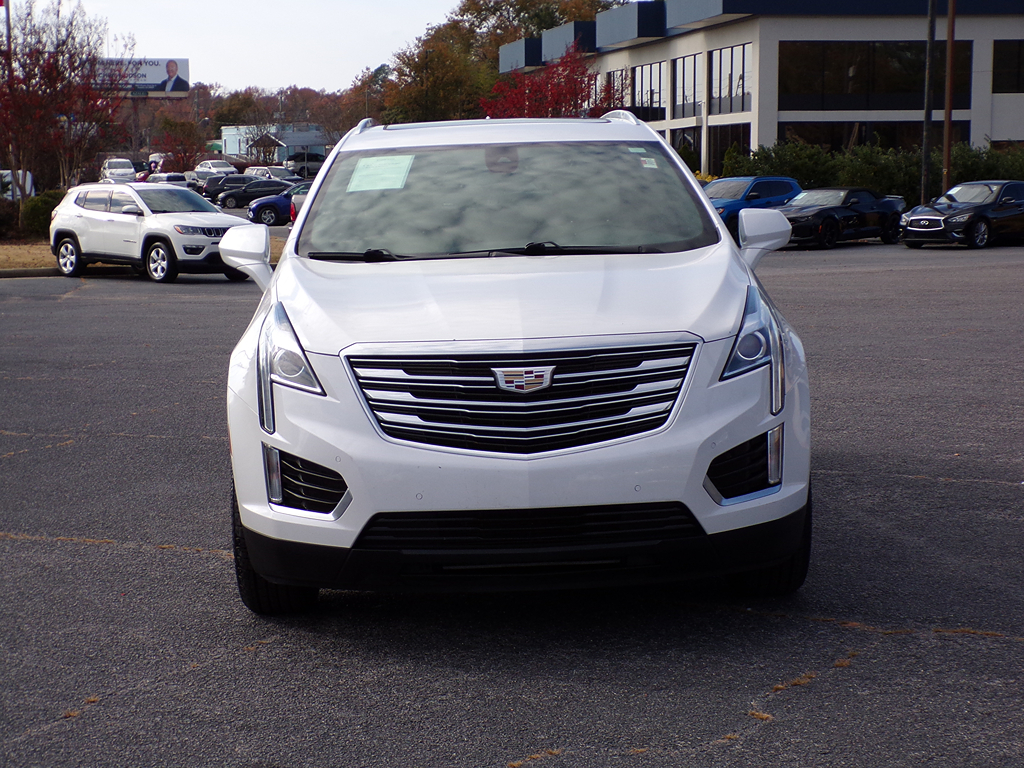 Additional photo of vehicle.