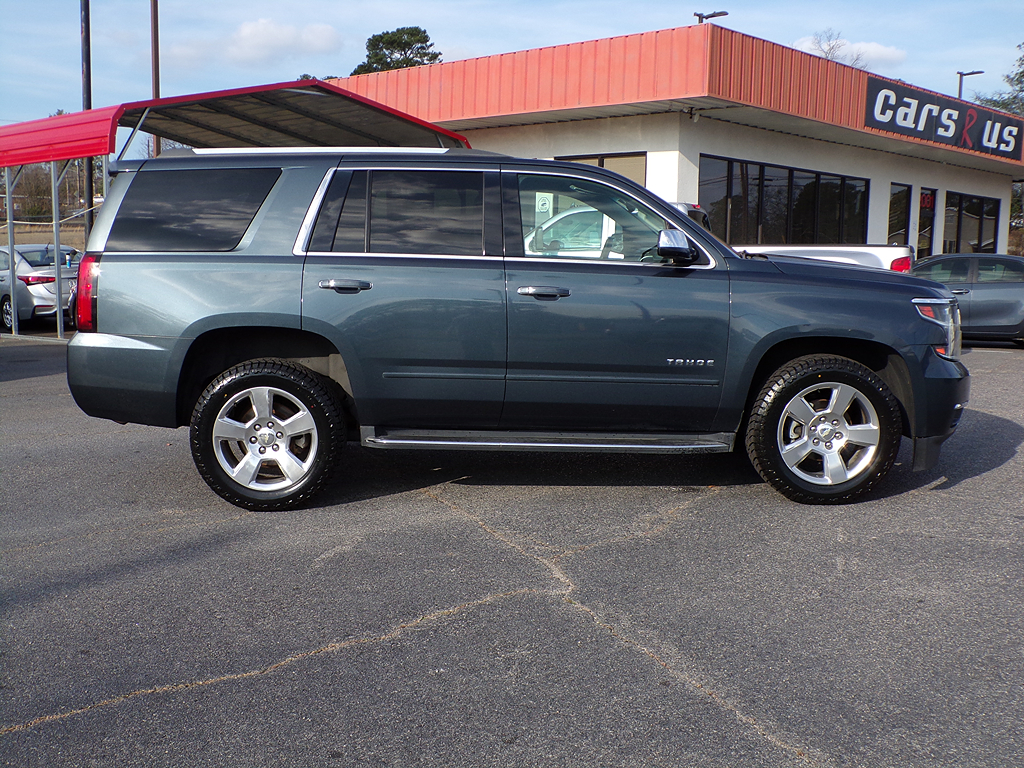 Additional photo of vehicle.