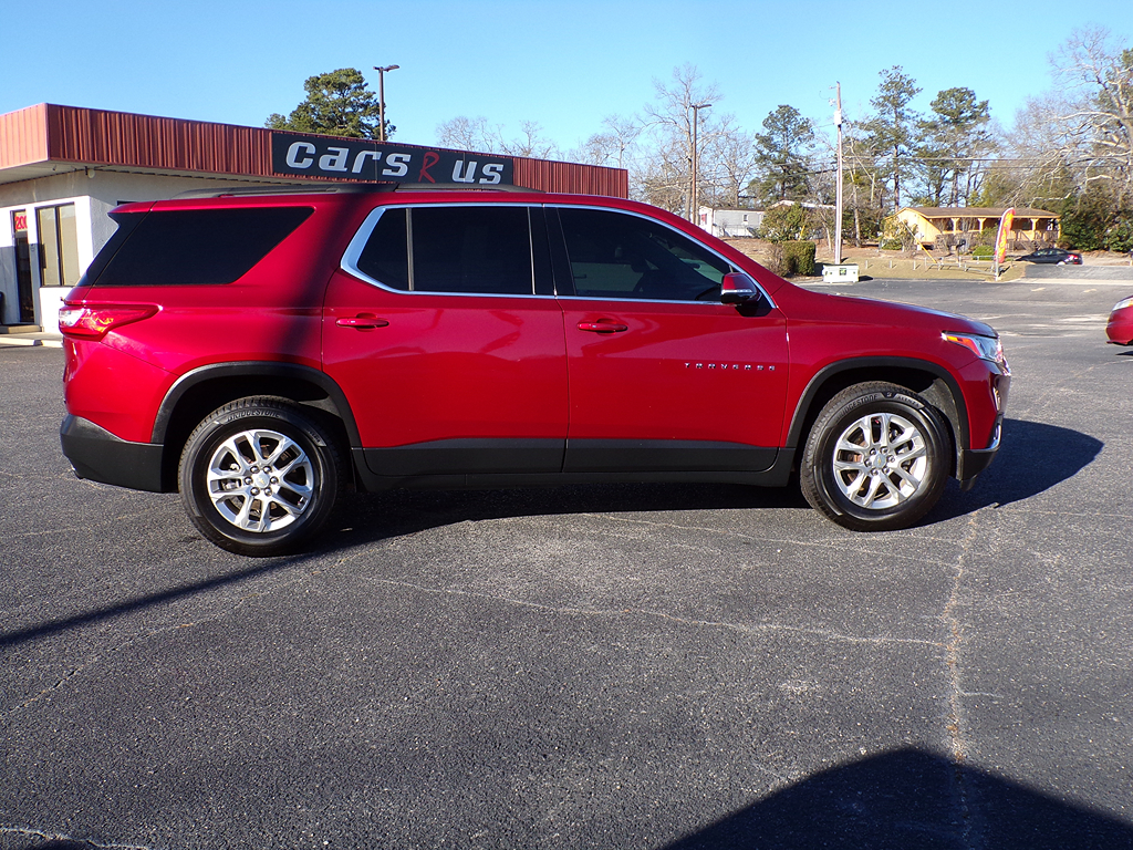 Additional photo of vehicle.