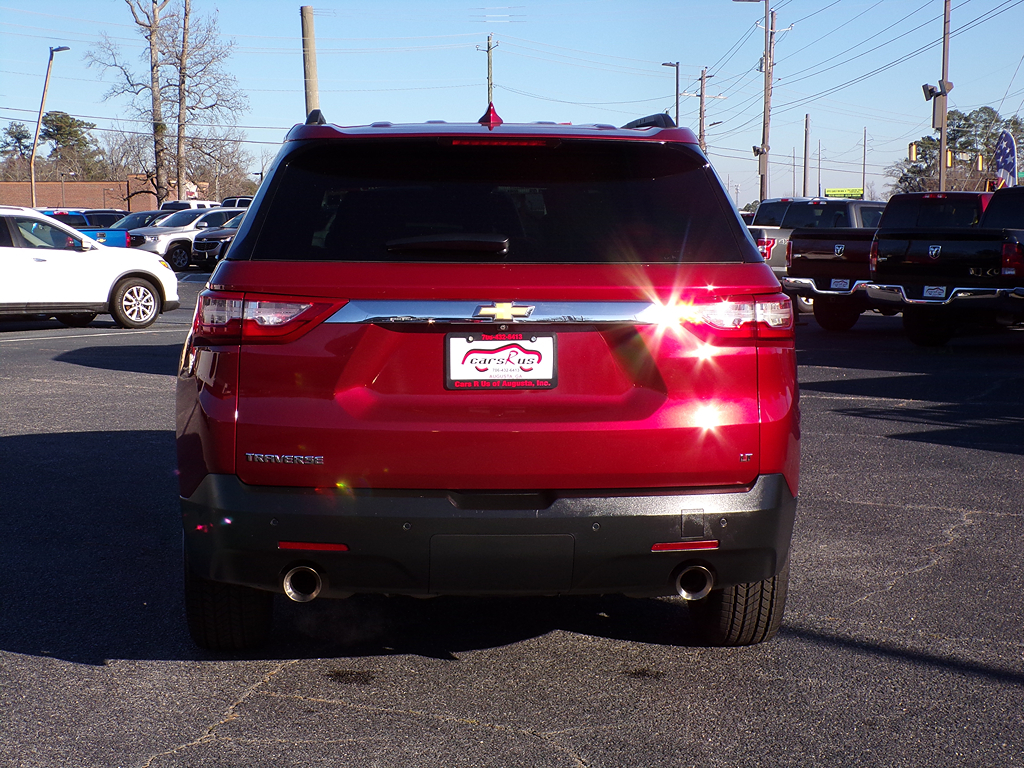 Additional photo of vehicle.