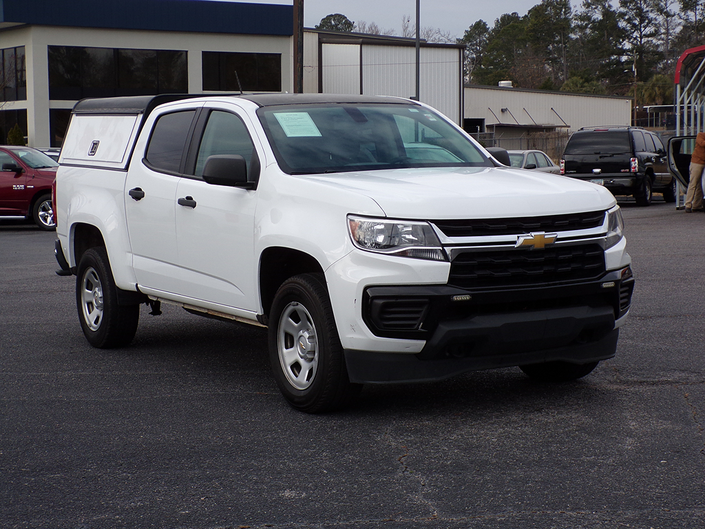 Additional photo of vehicle.