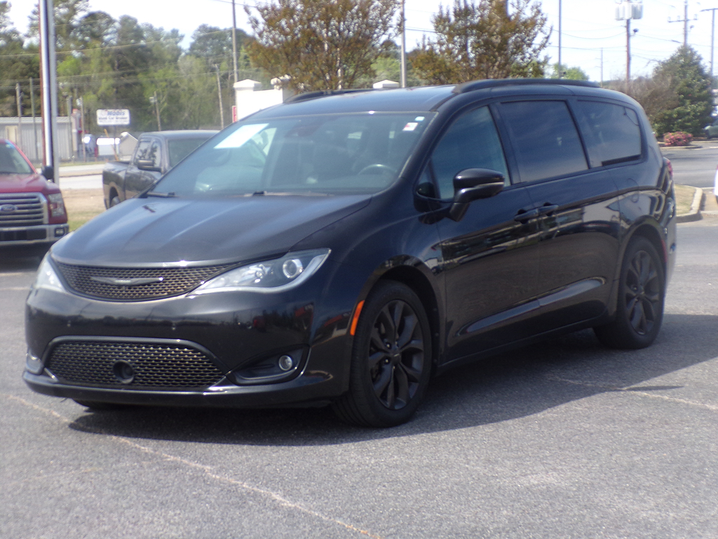 Photo of 2018 CHRYSLER PACIFICA