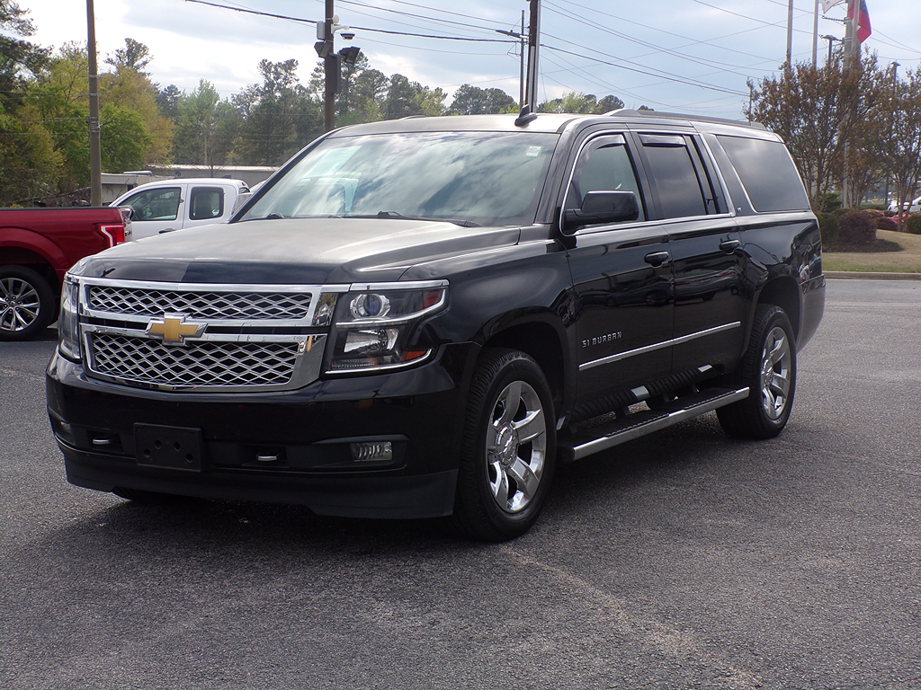 Photo of 2017 CHEVROLET SUBURBAN