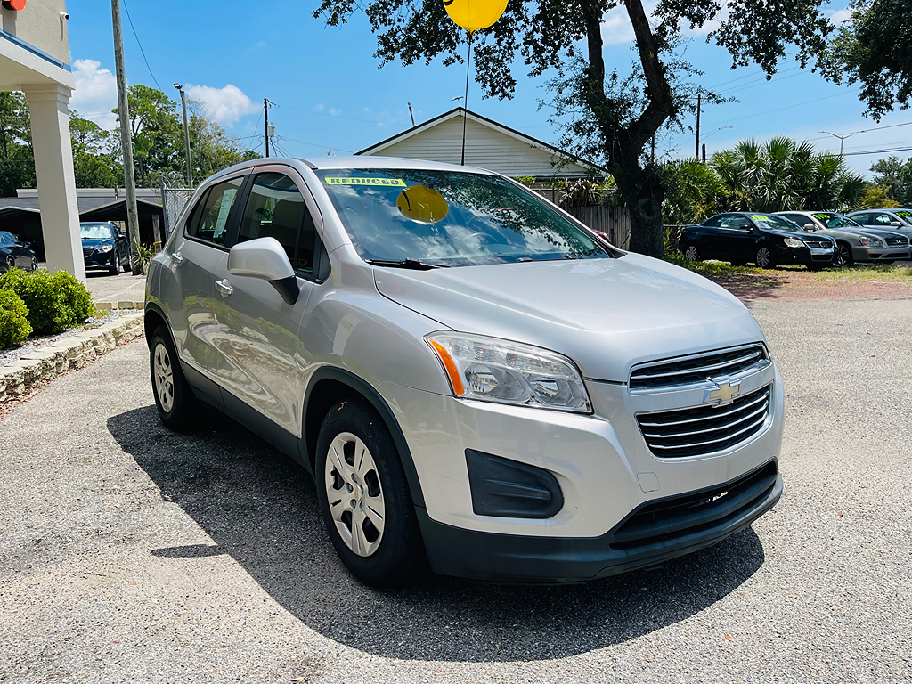 Additional photo of vehicle.