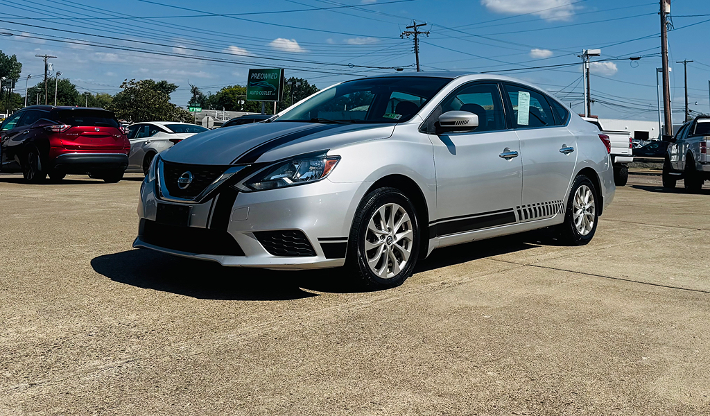 Main photo of 2016 NISSAN SENTRA