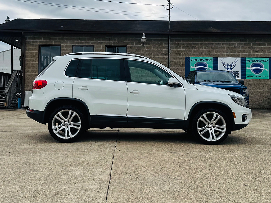 2016 Volkswagen Tiguan SE