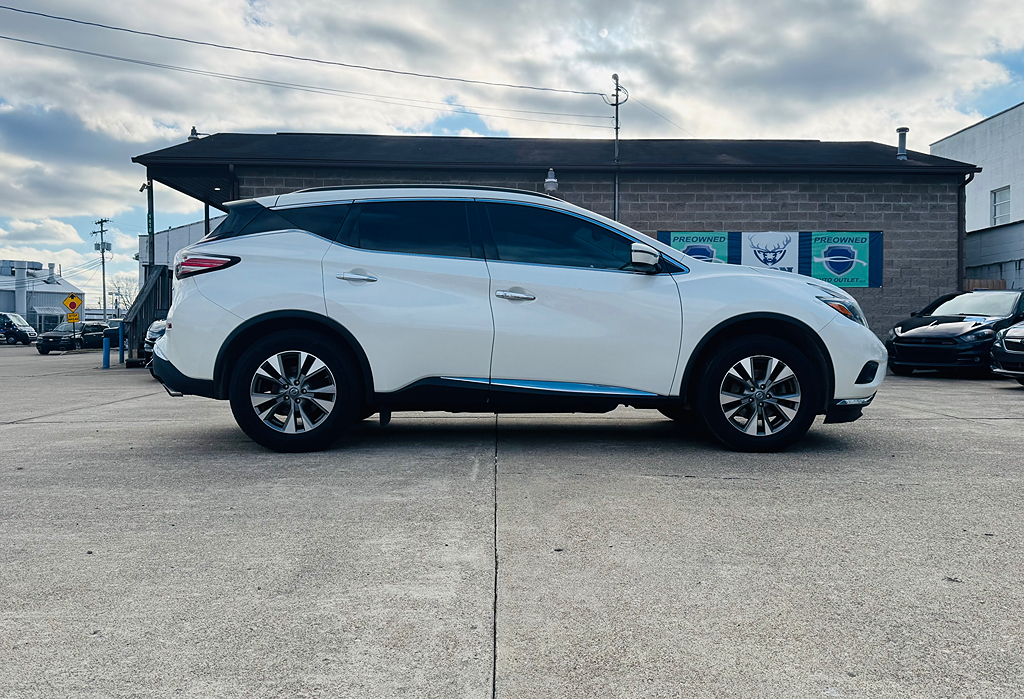 2018 Nissan Murano SV's photo