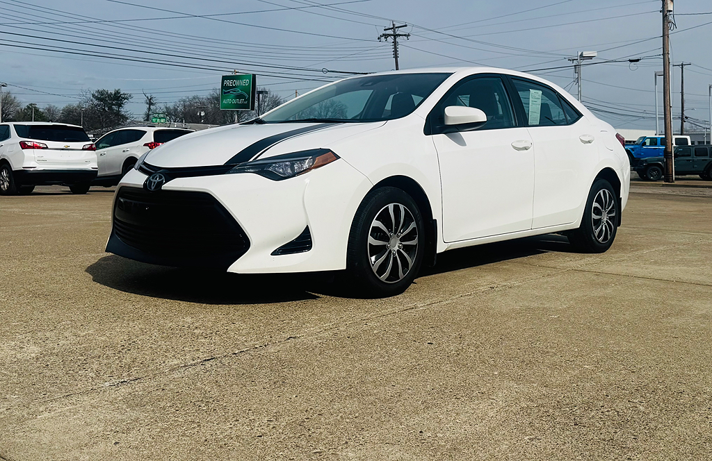 2017 Toyota Corolla LE