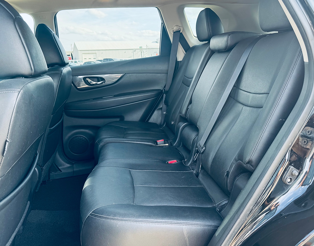 2016 Nissan Rogue SL - Photo 10