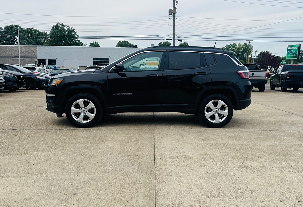2018 Jeep Compass Latitude - Photo 3