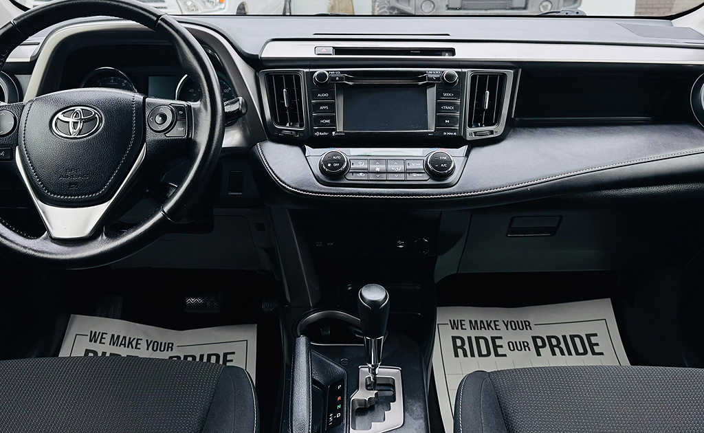 2016 Toyota RAV4 XLE - Photo 8