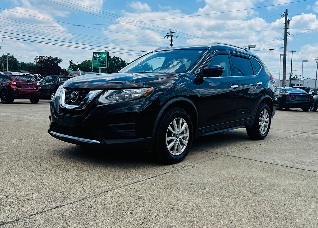 2018 Nissan Rogue SV AWD's photo