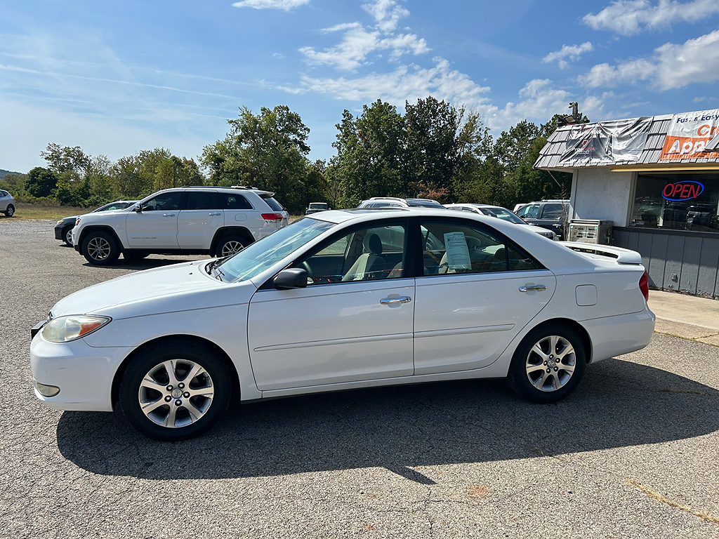 2004 Toyota Camry