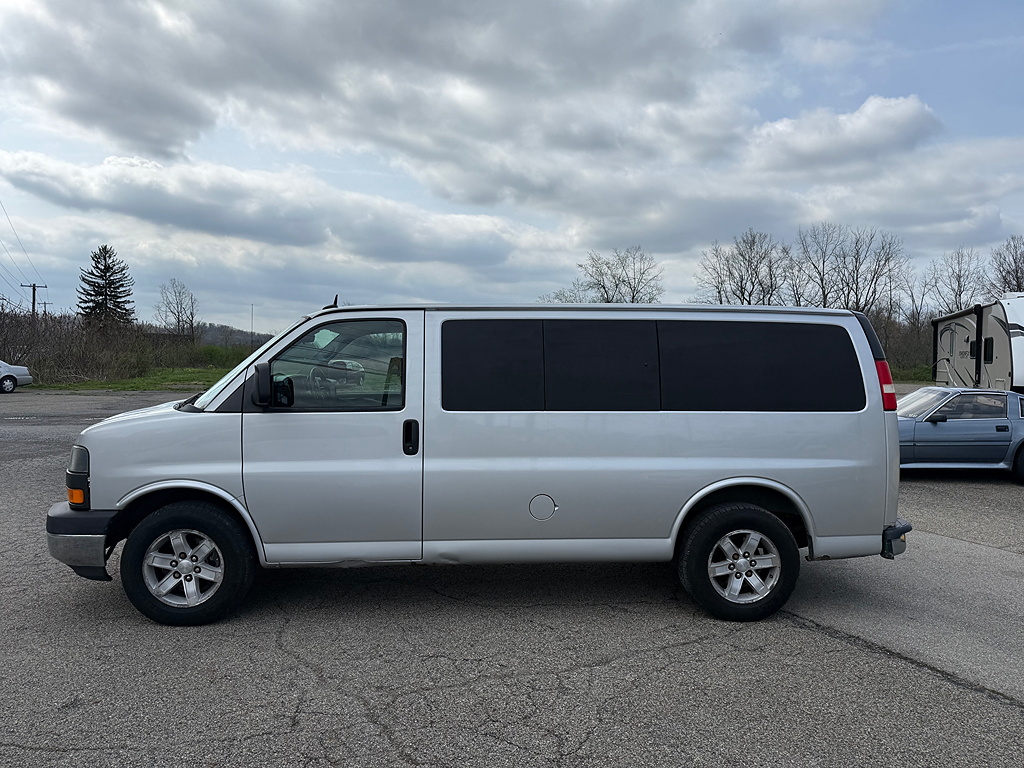 2014 GMC Savana 1500 LS AWD's photo