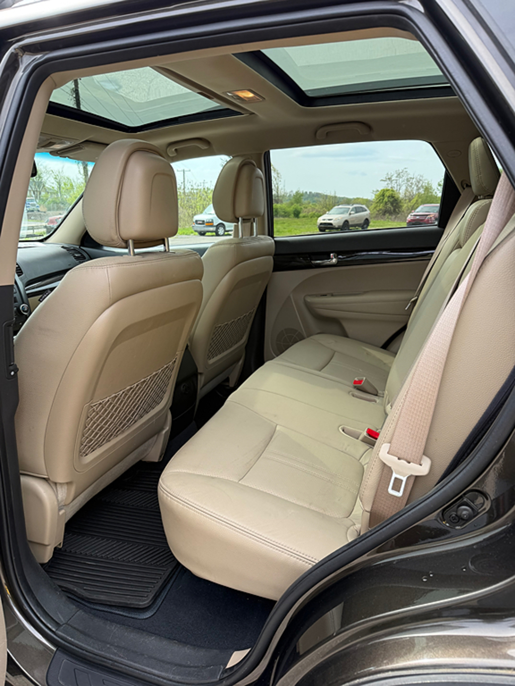 2011 Kia Sorento EX - Photo 7
