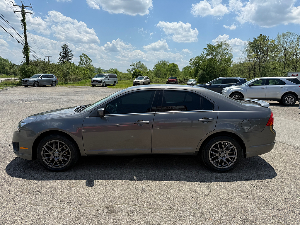 2011 Ford Fusion I-4 SE's photo
