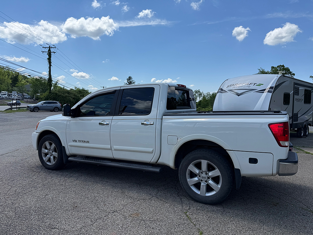 2011 Nissan Titan SL 4X4 Crew Cab SWB's photo