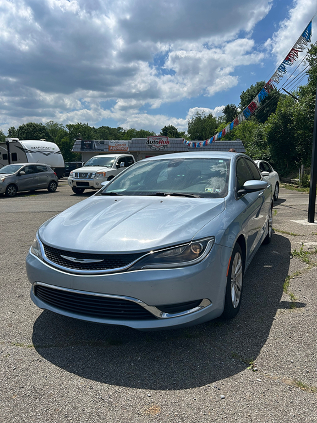 2015 Chrysler 200 Limited's photo