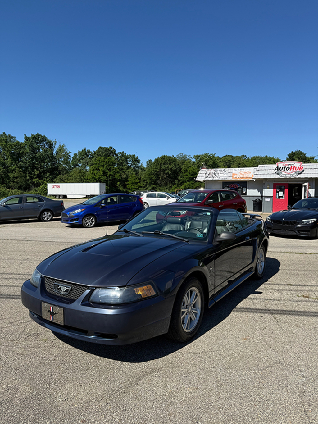 2003 Ford Mustang Premium's photo