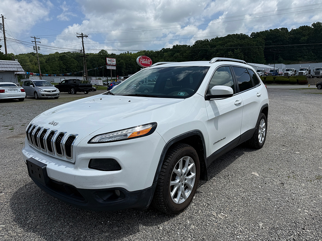 Photo of 2015 JEEP CHEROKEE