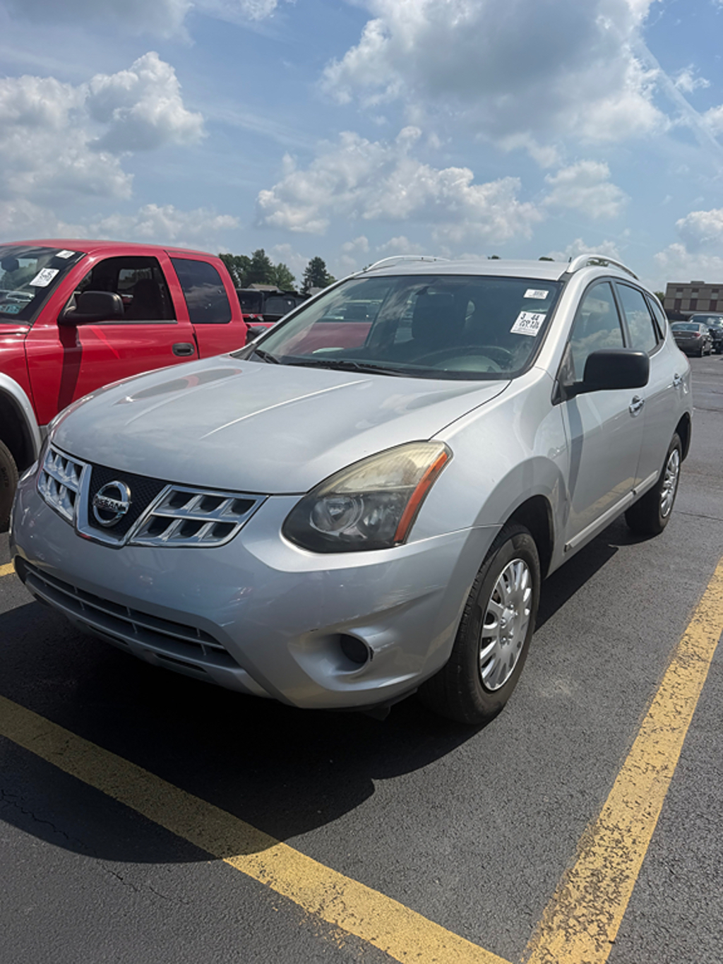 Photo of 2015 NISSAN ROGUE