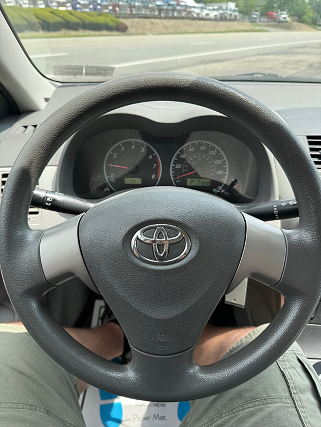 2010 Toyota Corolla LE - Photo 8