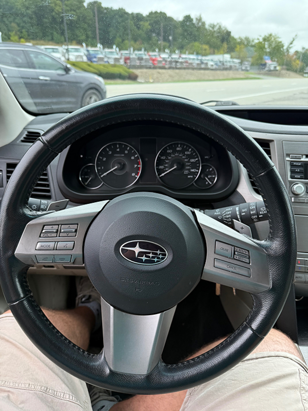 2011 Subaru Outback I Limited - Photo 10
