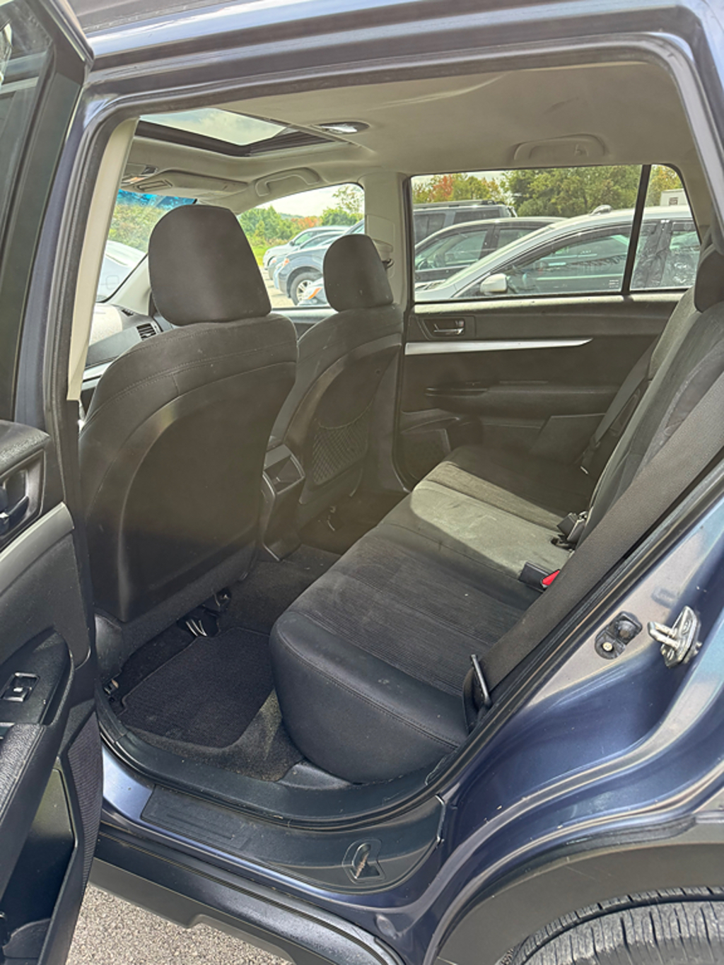 2014 Subaru Outback 2.5i Premium - Photo 7