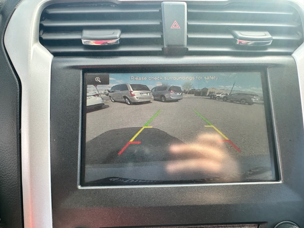 2016 Ford Fusion SE - Photo 11