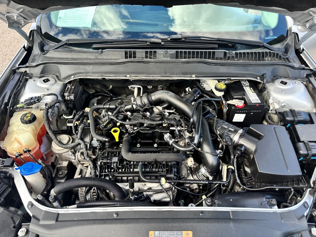 2016 Ford Fusion SE - Photo 15
