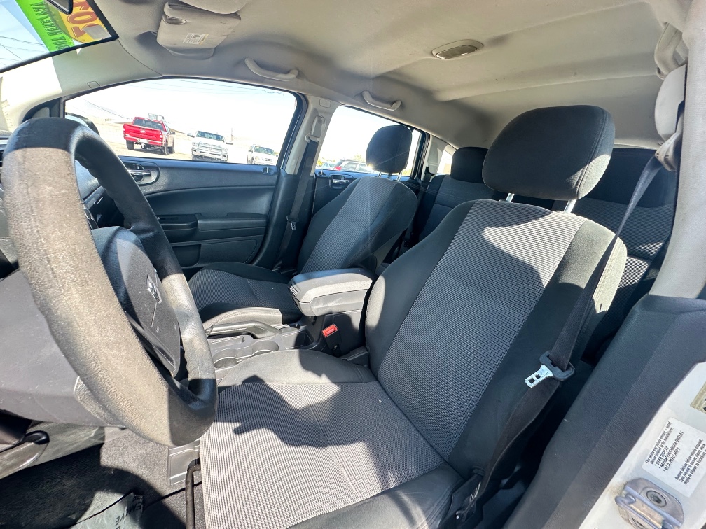 2010 Dodge Caliber SXT - Photo 7