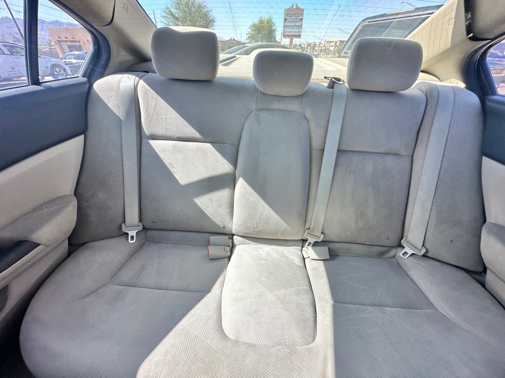 2012 Honda Civic LX - Photo 12