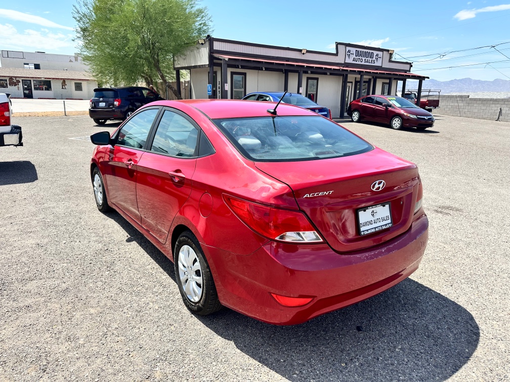 Additional photo of vehicle.
