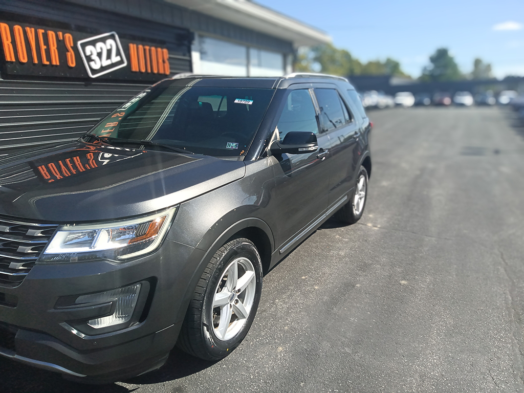 2017 Ford Explorer